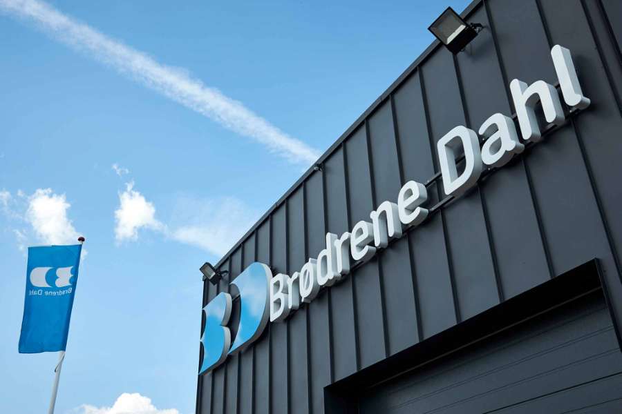 Renovering af facade erhvervsdomicil